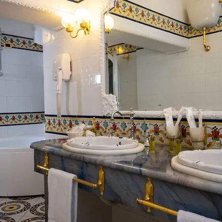 Hotel Grand La Sonrisa