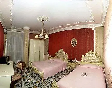 Hotel Grand La Sonrisa 5*