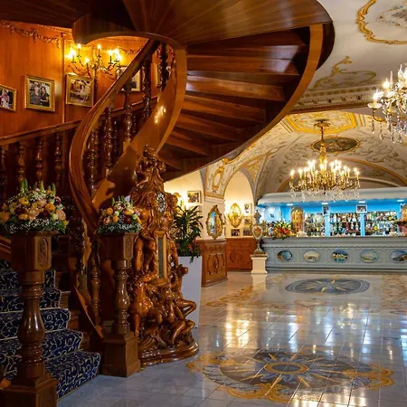 Grand La Sonrisa 5* Sant'Antonio Abate