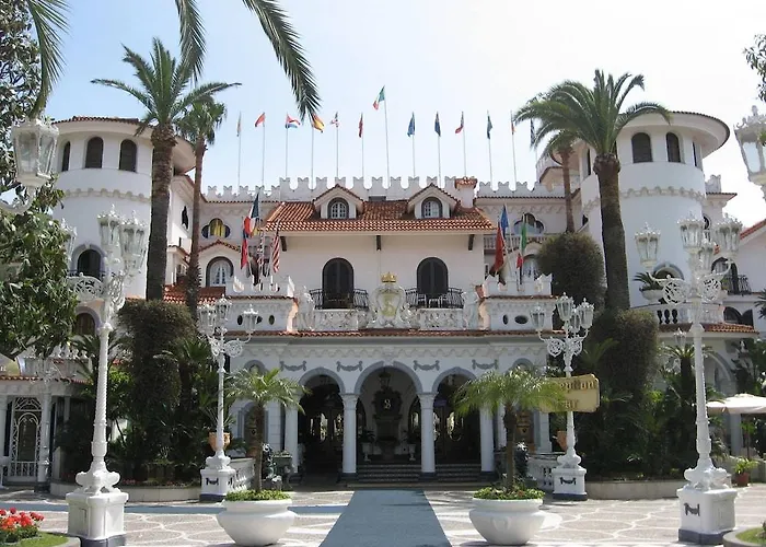 Grand La Sonrisa Hotel 5*