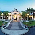 Hotel Grand La Sonrisa