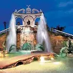 Grand La Sonrisa Hotel