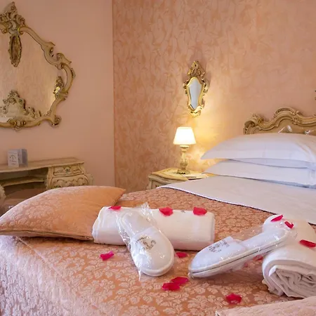 Hotel Grand La Sonrisa SantʼAntonio Abate
