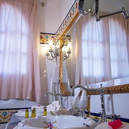 Отель Grand La Sonrisa 5*